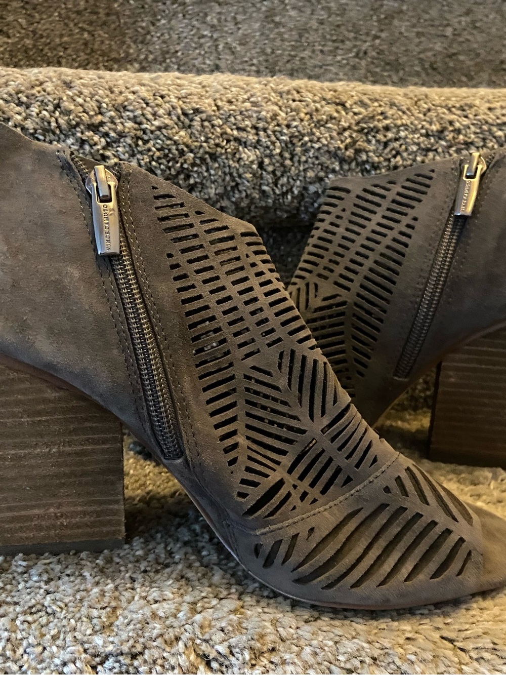 Vince Camuto Charcoal Suede Cutout Ankle Booties with tiny scuff EUC size zip